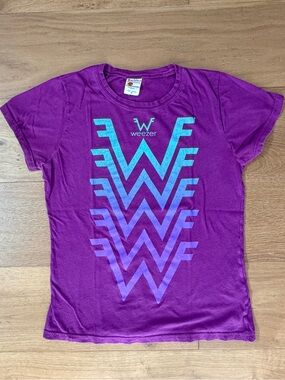 Weezer "W" Logo Gradient Women's Fitted Tee — Purple Sz Large Licensed Merch